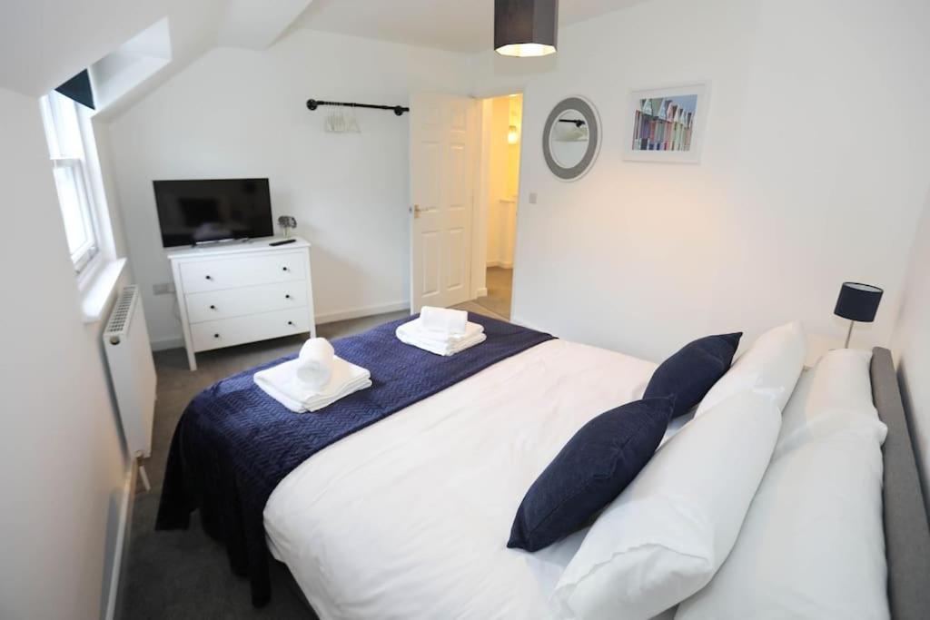 Exmouth - Apartment 1, Strand House - Modern 2 Bedroom Apartment, Perfect Location For Access To Beach & Town Centre - Sleeps 4 Guests - No Parking - Hosted By Rentmyhouse Extérieur photo